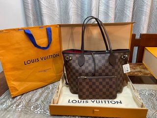 (Category: ) located in . Submitted by chloe_luxuries (Listing ID 1467766629, Image 1). Description: .