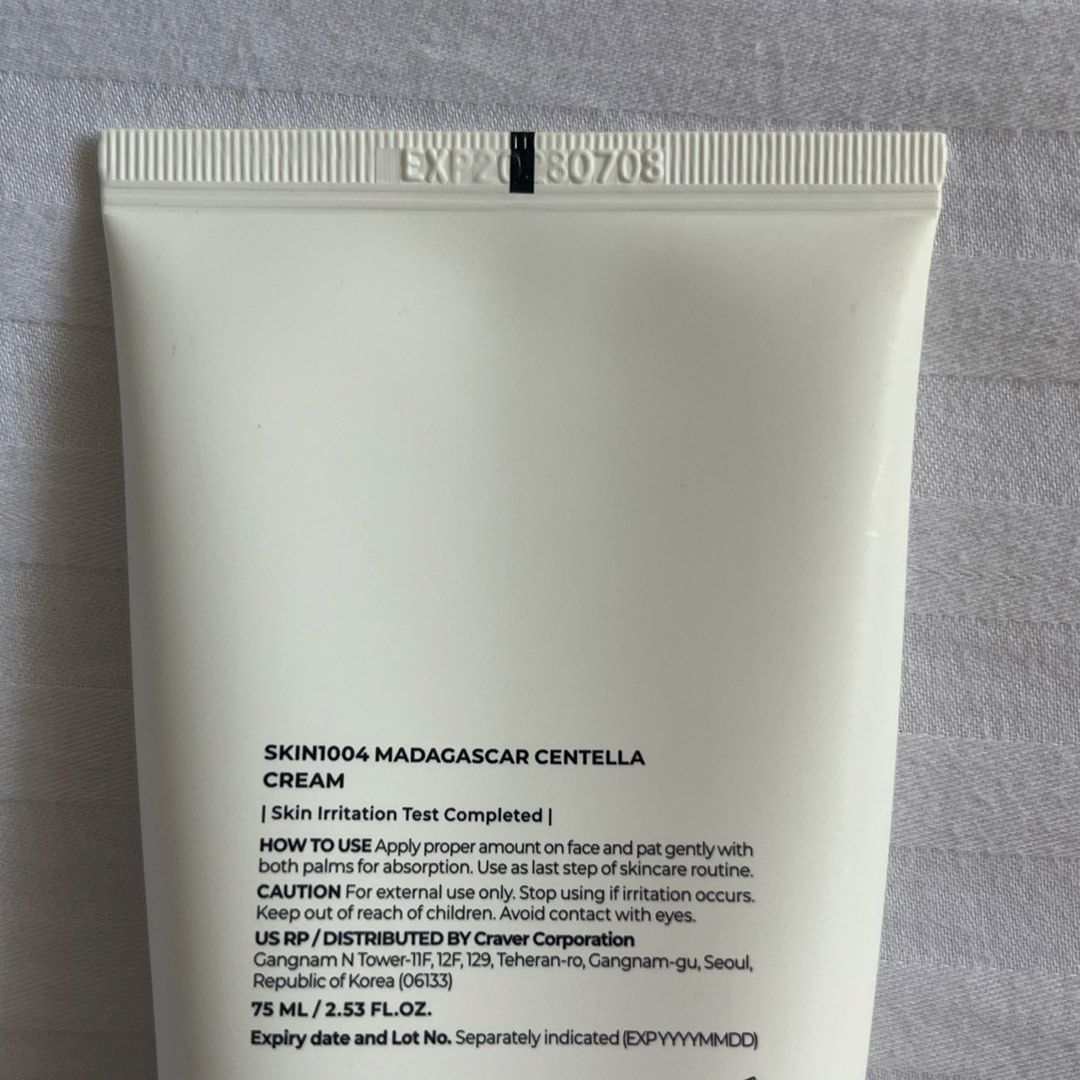 Authentic SKIN1004 🇰🇷 Madagascar Centella Cream Moisturizer 75ml (Category: Face Care) located in Makati City. Submitted by cams.closet (Listing ID 1467652253, Image 3). Description: 100% Authentic and Original SKIN1004 🇰🇷 Madagascar Centella Cream Moisturizer 75ml 60% Full Expiration Date: July 8, 2028 Made in Korea 🇰🇷 .