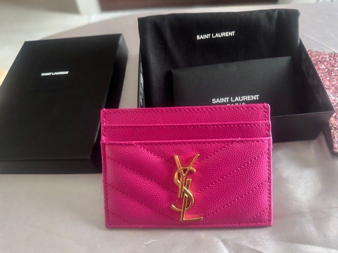 Authentic YSL Caviar Card Holder (Category: Luxury Bags & Wallets) located in Antipolo. Submitted by frostymmer (Listing ID 1467717513, Image 1). Description: Complete with box, dustbag and brand papers. In good condition.