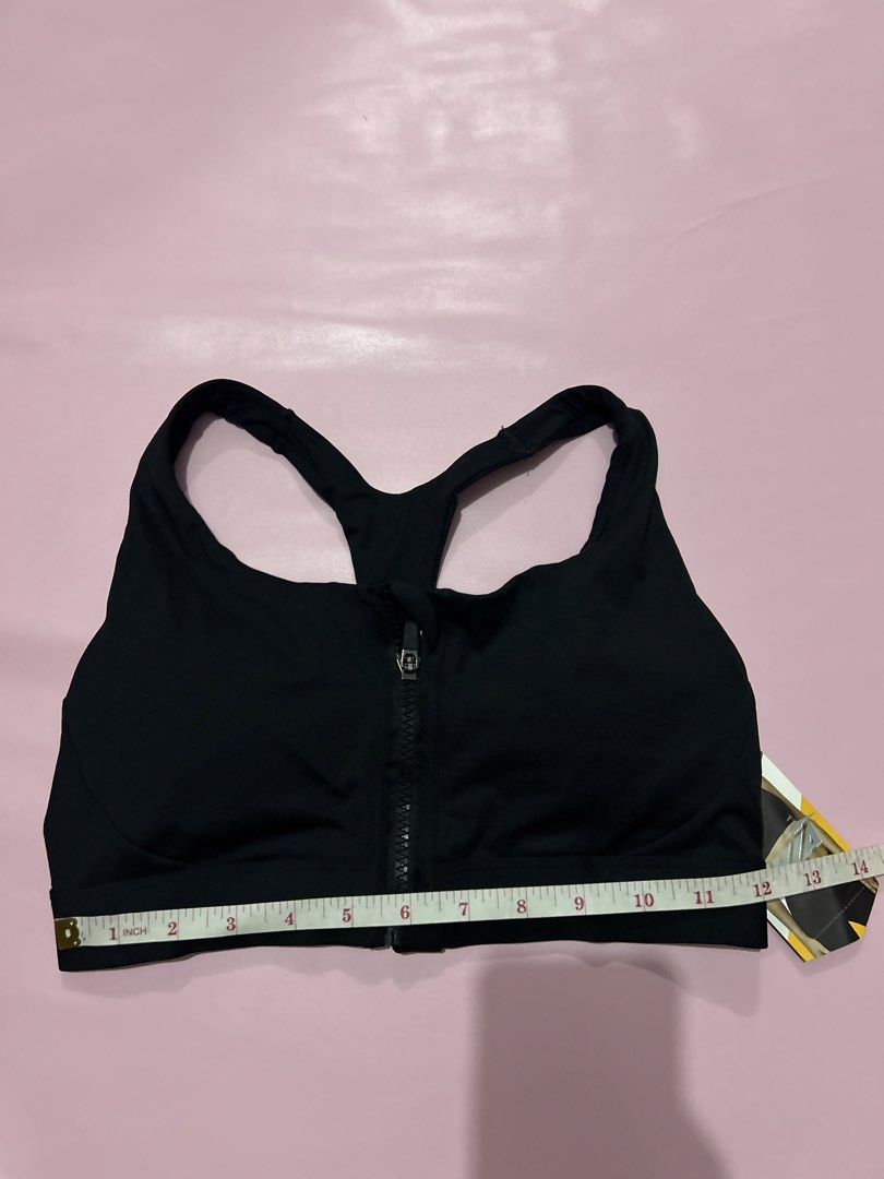 Avia Sports Bra (Category: Activewear) located in Manila. Submitted by chen_clybelles (Listing ID 1467757555, Image 2). Description: .