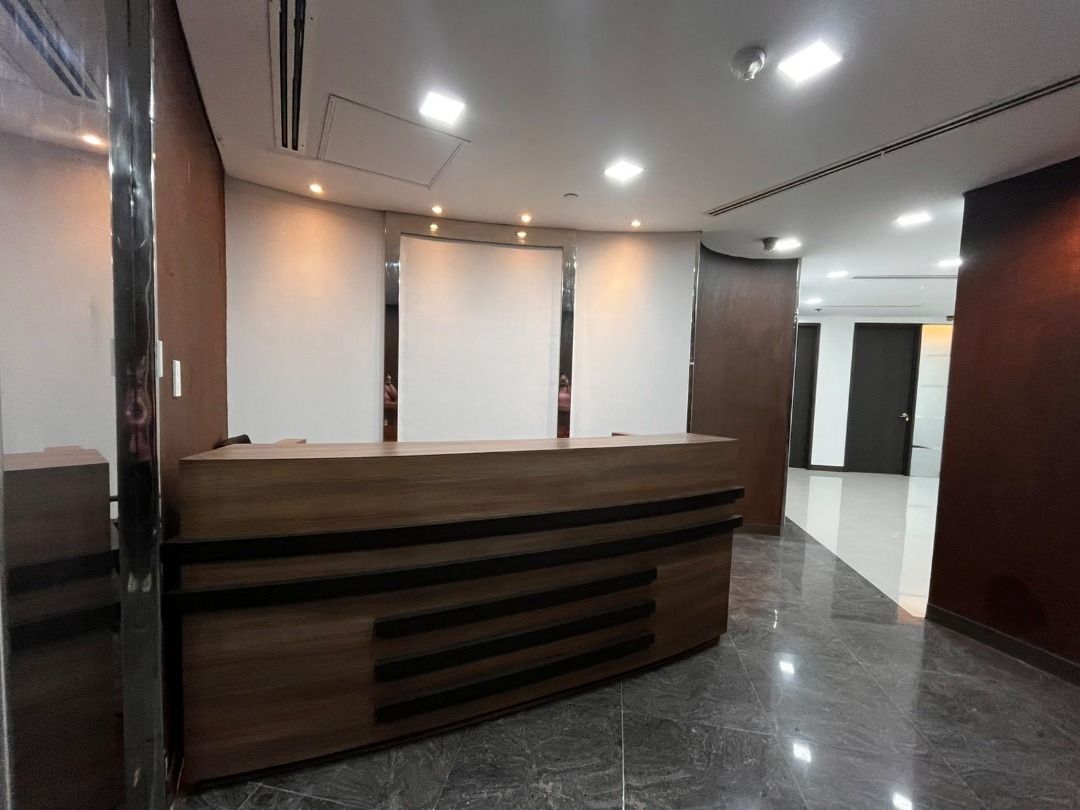 Ayala Tower One | Office Space For Rent - #10691 (Category: Commercial) located in Makati City. Submitted by everbrightph_09171681688 (Listing ID 1467671511, Image 2). Description: ERE Code: 10691 Unit Details: Office space FA: 218 sqm Property Features: ⁠Ready for move in office Generous 218 sqm floor area Office space covering Units 1206–1207 Prestigious corporate address in the Makati CBD Strategically located within the Ayala Triangle area Su