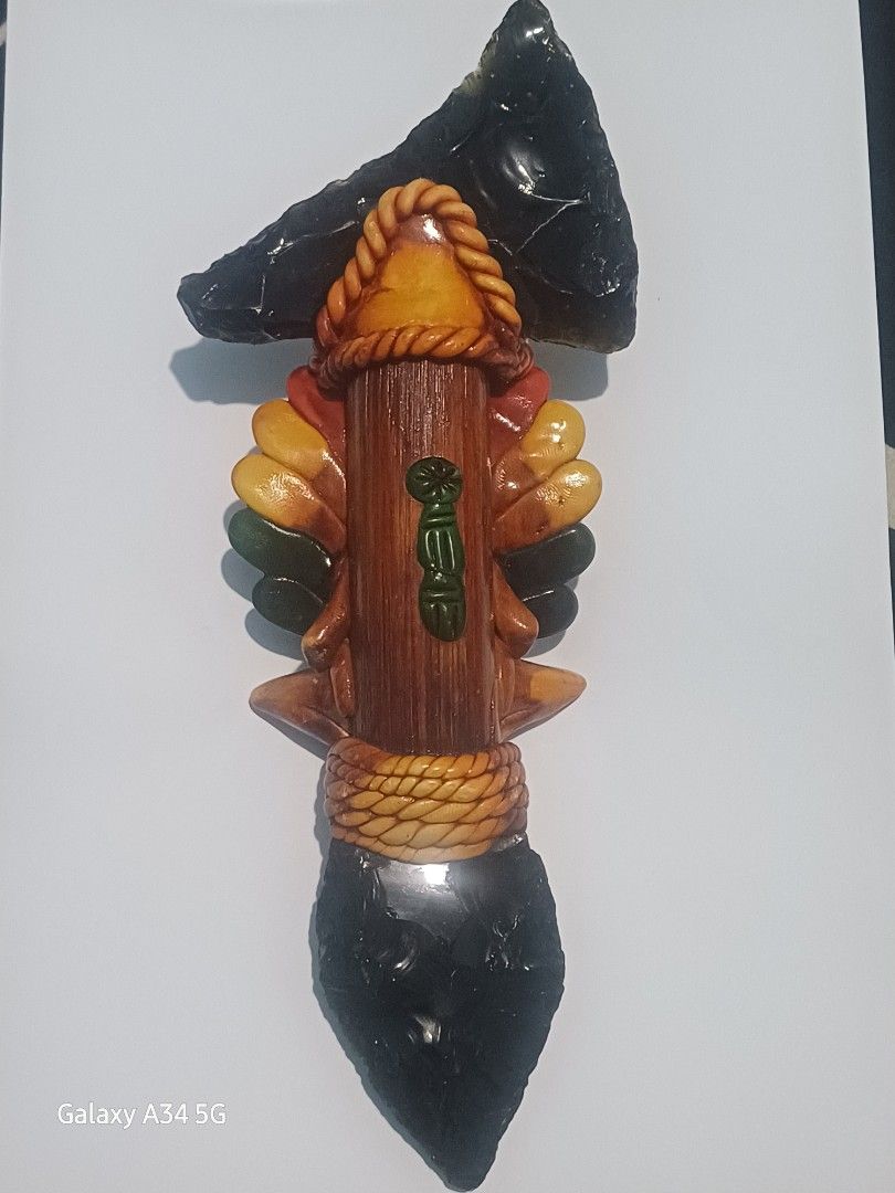 AZTEC VINTAGE 0BSIDIAN AXE (Category: Vintage Collectibles) located in Cavite. Submitted by coin_hunter.ph (Listing ID 1467725910, Image 2). Description: vintage obsidian axe.