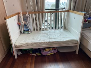 (Category: ) located in . Submitted by iamgeegee (Listing ID 1467621734, Image 1). Description: .