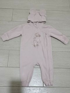 (Category: ) located in . Submitted by momshiedells (Listing ID 1467820115, Image 1). Description: .