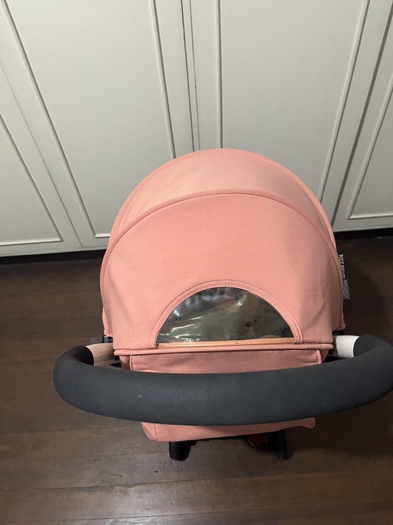 Babyzen YoYo Stroller Bundle (Category: Strollers) located in Quezon City. Submitted by yna0702 (Listing ID 1467708684, Image 3). Description: For sale Babyzen Yoyo+ Stroller and Yoyo 2 Bassinet.