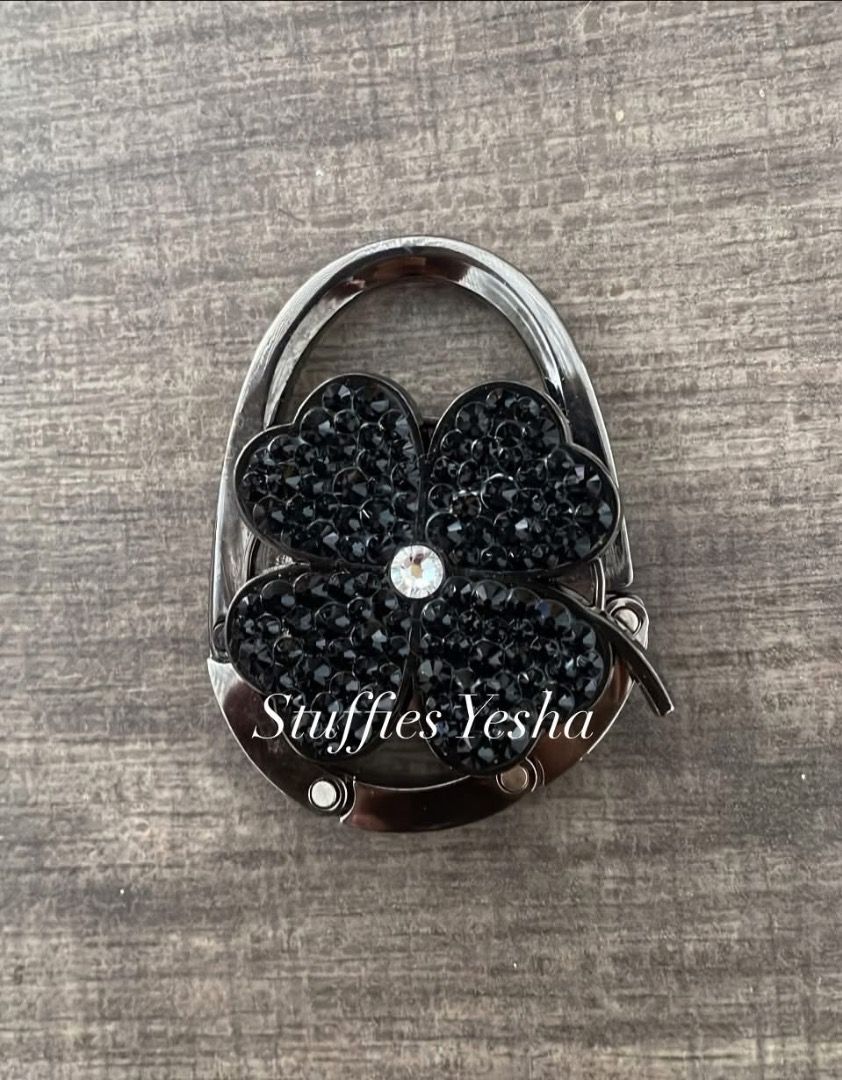 Bag Charm/Lock (Category: Beach Bags) located in Manila. Submitted by stuffiesyesha (Listing ID 1467671683, Image 1). Description: .