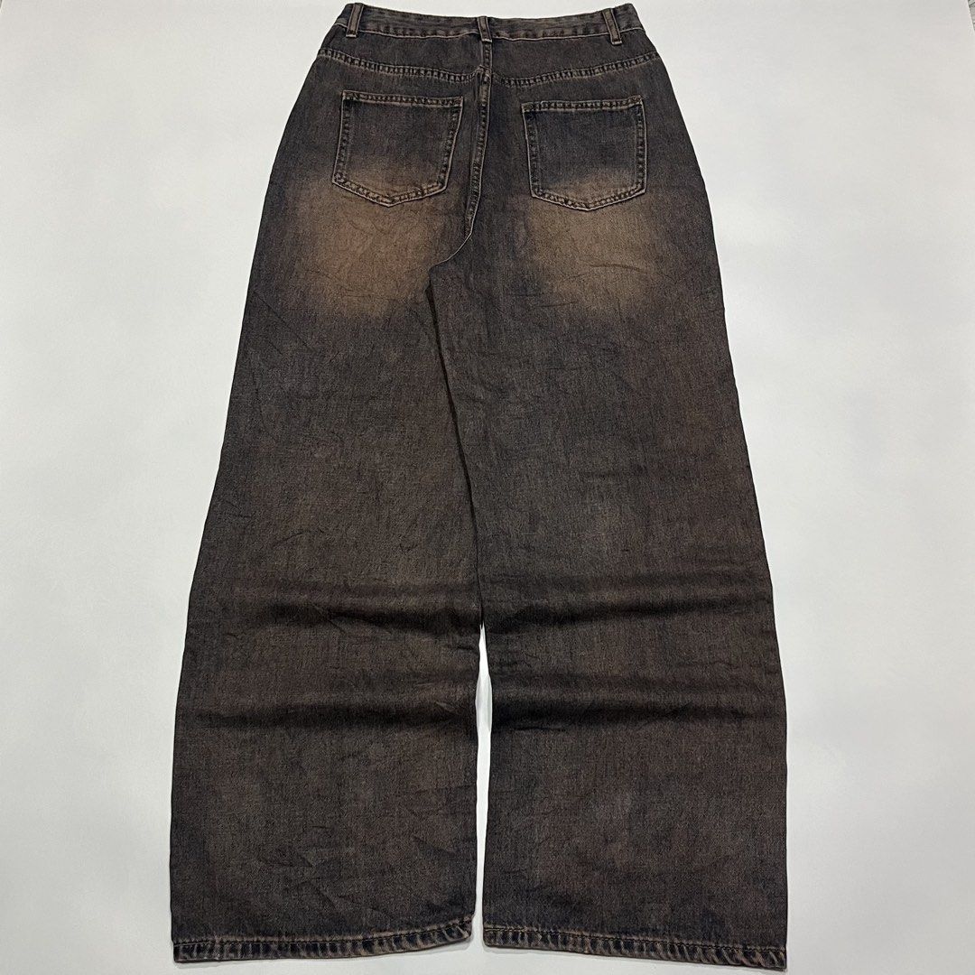 Baggy wash light brown pants (Category: Announcements) located in Quezon City. Submitted by thriftrage (Listing ID 1467787189, Image 2). Description: Waist’ 30 Length’ 43 Leg opening’ 10.5 No issue Good condition .