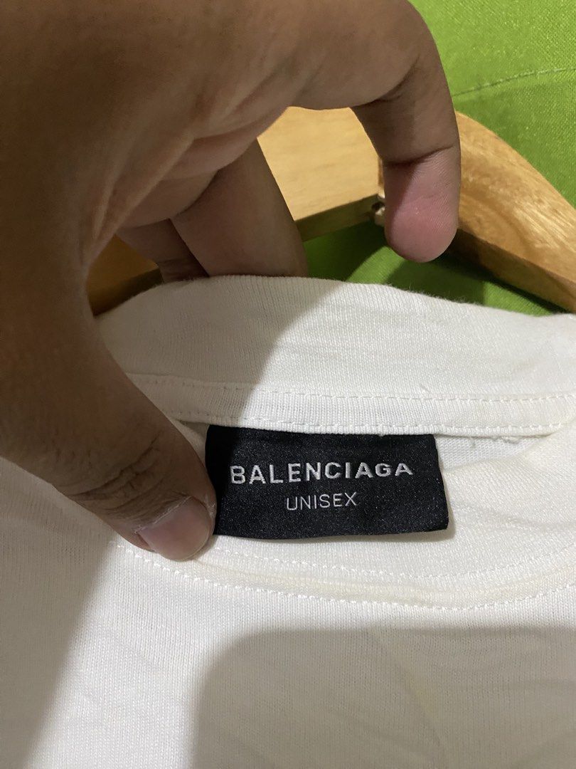BALENCIAGA (Category: Tshirts & Polo Shirts ) located in Manila. Submitted by marvindathrifts2023 (Listing ID 1467689295, Image 3). Description: .