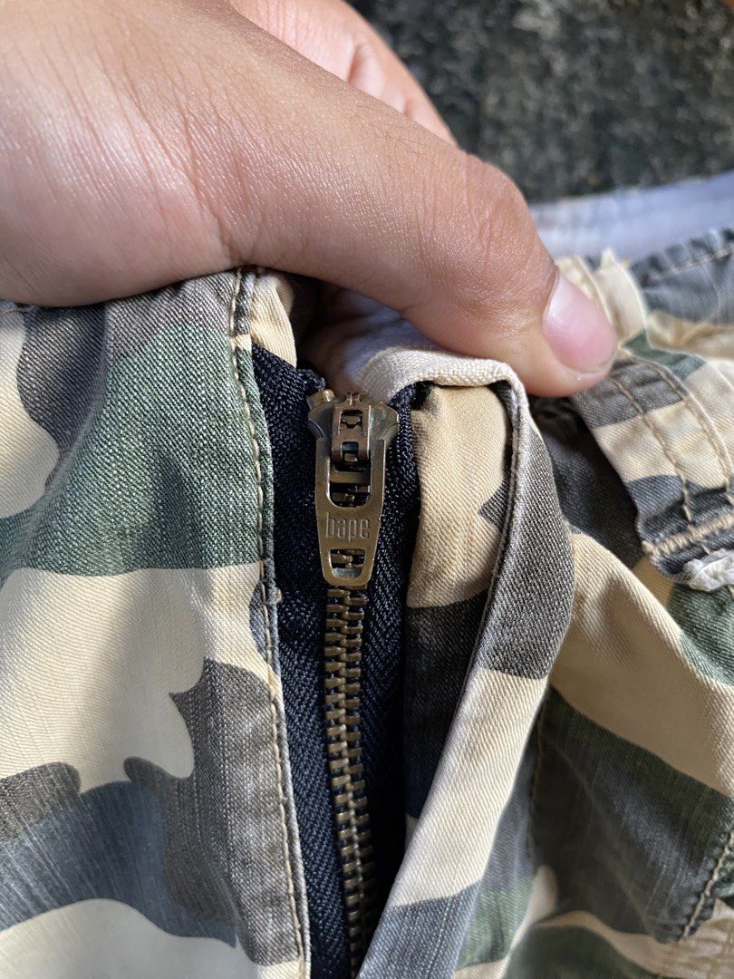 Bape Camou Cargo Shorts (Category: Shorts) located in Cebu City. Submitted by rustyyyyy. (Listing ID 1467653199, Image 3). Description: W 32-34 L 20 Good condition Issue: Slightly fade camo design.