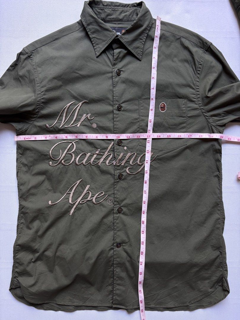 BAPE Mr BATHING APE (Category: Formal Shirts) located in Baguio. Submitted by viibodegaaa (Listing ID 1467749192, Image 2). Description: Item: BAPE Mr BATHING APE Size: L Width: 20’ Length: 28.5’ Price: 2480.