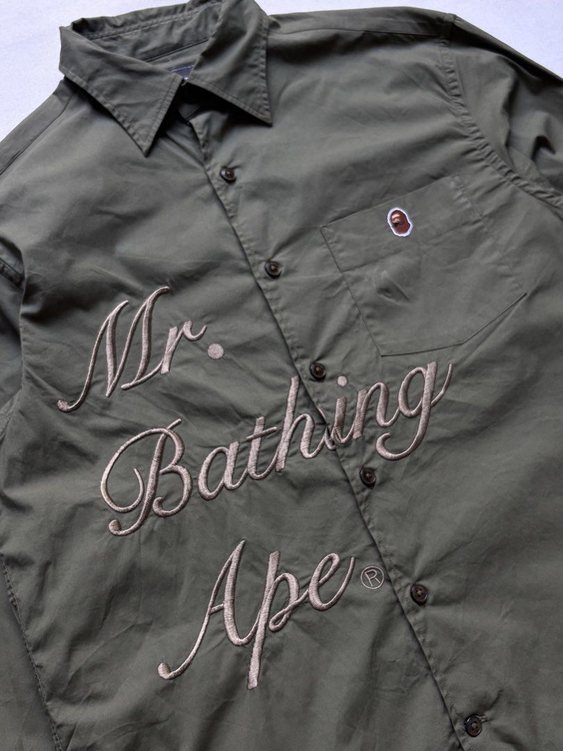 BAPE Mr BATHING APE (Category: Formal Shirts) located in Baguio. Submitted by viibodegaaa (Listing ID 1467749192, Image 3). Description: Item: BAPE Mr BATHING APE Size: L Width: 20’ Length: 28.5’ Price: 2480.