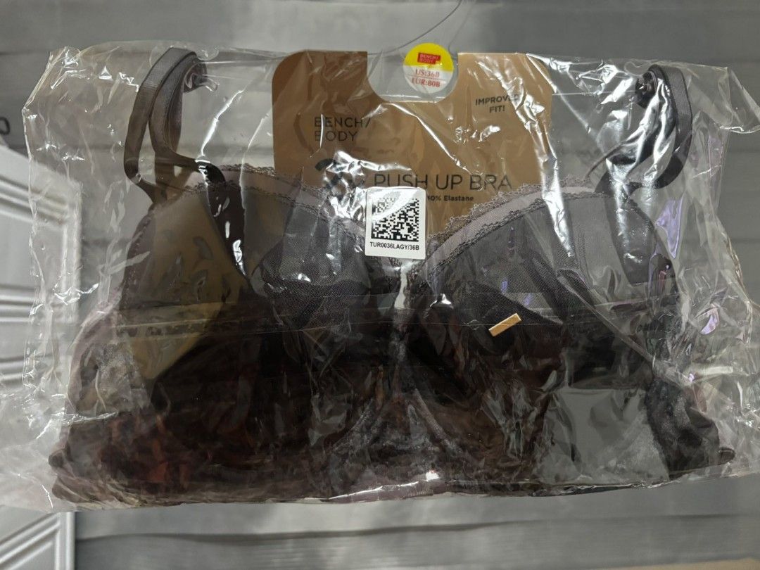 Bench Bra (Category: Undergarments & Loungewear) located in Marilao. Submitted by hazelpi. (Listing ID 1467819439, Image 1). Description: never worn, super new wrong size - gift lang kasi cant return misplaced gift receipt 36B size.