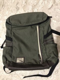 (Category: ) located in . Submitted by gadok (Listing ID 1467761650, Image 1). Description: .