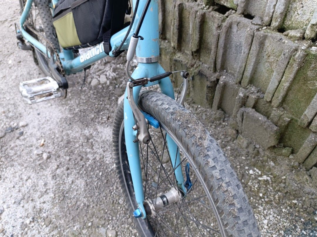 Bianchi Pisa Mini Velo (Category: Bicycles) located in Manila. Submitted by juliancai (Listing ID 1467611308, Image 3). Description: BMX stem, klunker bars 1x teka 8spd claris Prowheel Cranks Shimano Brakes Shimano Hubs 20 x 2.0 BMX Tire Issue: nabiliog left crank arm, kabyos sa smallest cog sa casette, no grips/pedals included, nawala 1 tension screw sa brake P11000 negotiable For pickup Muntinlupa area .