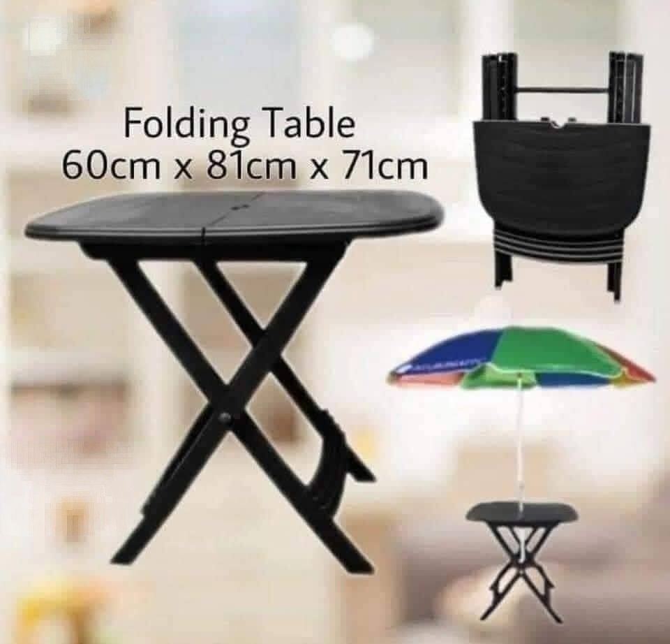 BIG FOLDING TABLE (Category: Tables & Sets) located in Manila. Submitted by yzlshop (Listing ID 1467734185, Image 2). Description: .