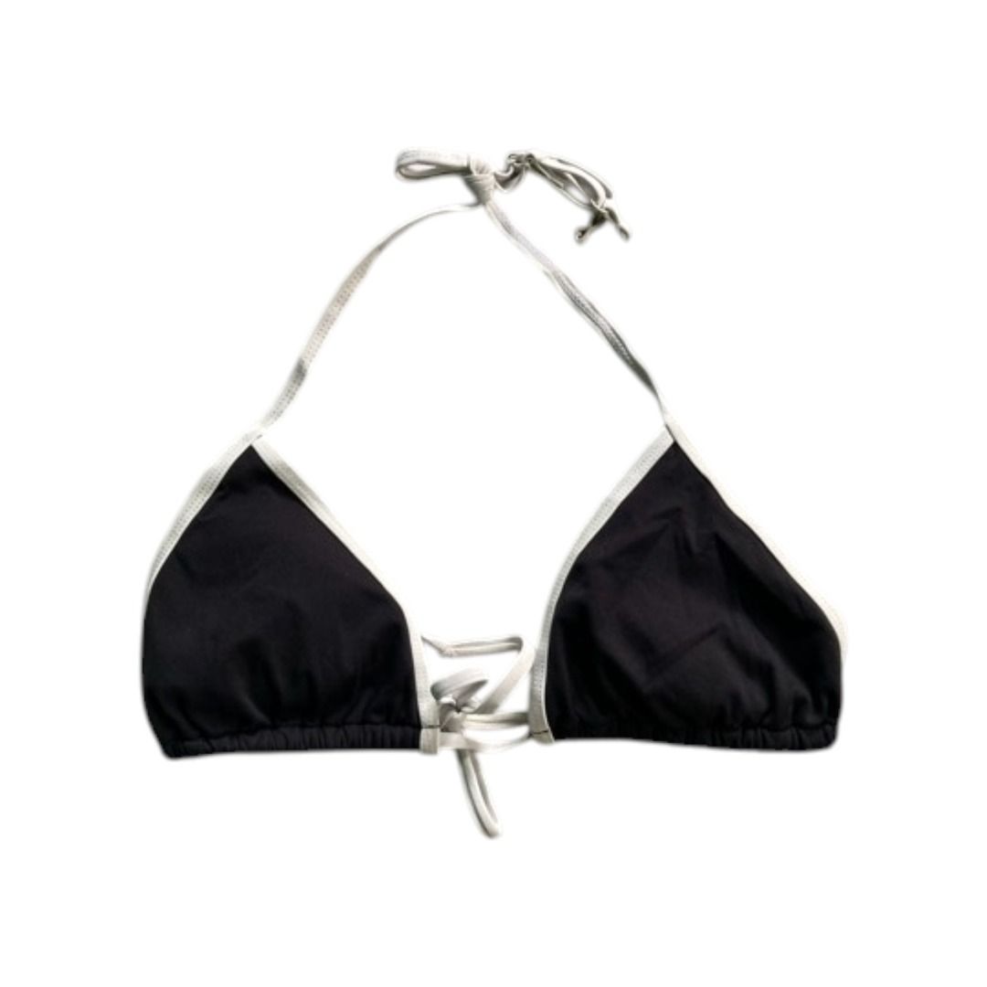 Black and white halter bikini top (Category: Bikinis & Swimsuits) located in Rizal. Submitted by sheeraay (Listing ID 1467647885, Image 1). Description: - Style: Black triangle bikini top with contrast white piping.