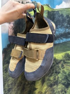 （分類：）位於 。 由 ikeepfunshoes 提交（商品編號 1467763625，圖片 1）。簡介： 。