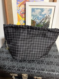 (Category: ) located in . Submitted by vintage_thrifts (Listing ID 1467774869, Image 1). Description: .