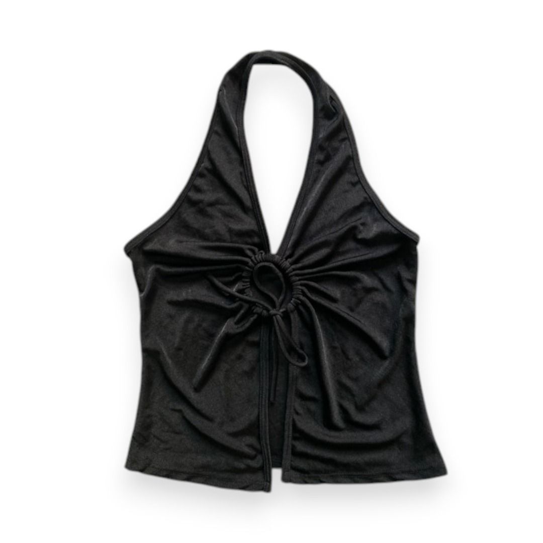 Black halter top with front O-ring tie (Category: Longsleeves) located in Rizal. Submitted by sheeraay (Listing ID 1467665403, Image 1). Description: - Color: Black - Style: Sleeveless halter top with cropped length - Details: Front gathered design around a center ring with adjustable tie strings - Fabric: Soft and stretchy for a comfortable fit - Versatility: Easy to pair with high-waist jeans, skirts, or shorts.