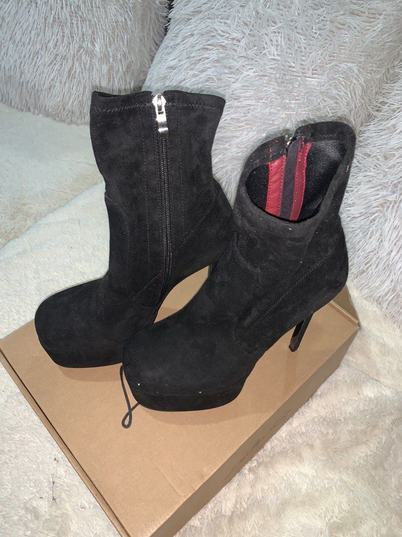 Black High Heels Stilettos Boots (Category: Heels) located in Manila. Submitted by lili_doll (Listing ID 1467712481, Image 2). Description: - used twice .
