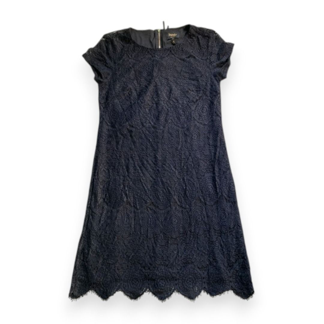 Black Lace Dress (Category: Dresses) located in Rizal. Submitted by sheeraay (Listing ID 1467673284, Image 1). Description: - Brand: Laundry by Shelli Segal - Size: 6 - Color: Black - Design: Intricate crochet-style lace pattern - Details: Round neckline, short sleeves, and exposed gold zipper at the upper back - Lining: Fully lined interior.