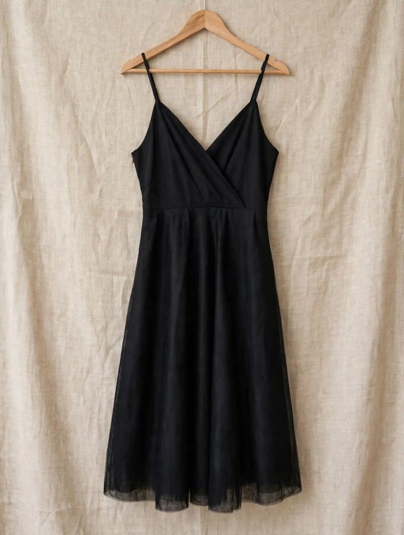 Black Mesh Dress (formal|event) (Category: Evening dresses & gowns) located in Caloocan City. Submitted by janinetenoso (Listing ID 1467671162, Image 1). Description: .