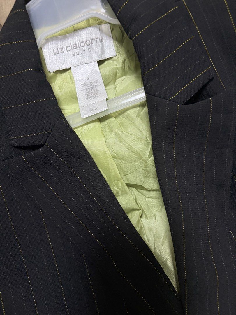 Black Pinstriped Blazer Liz Claiborne (Category: Coats, Jackets and Outerwear) located in Taguig. Submitted by vm.co (Listing ID 1467644305, Image 3). Description: see photo.
