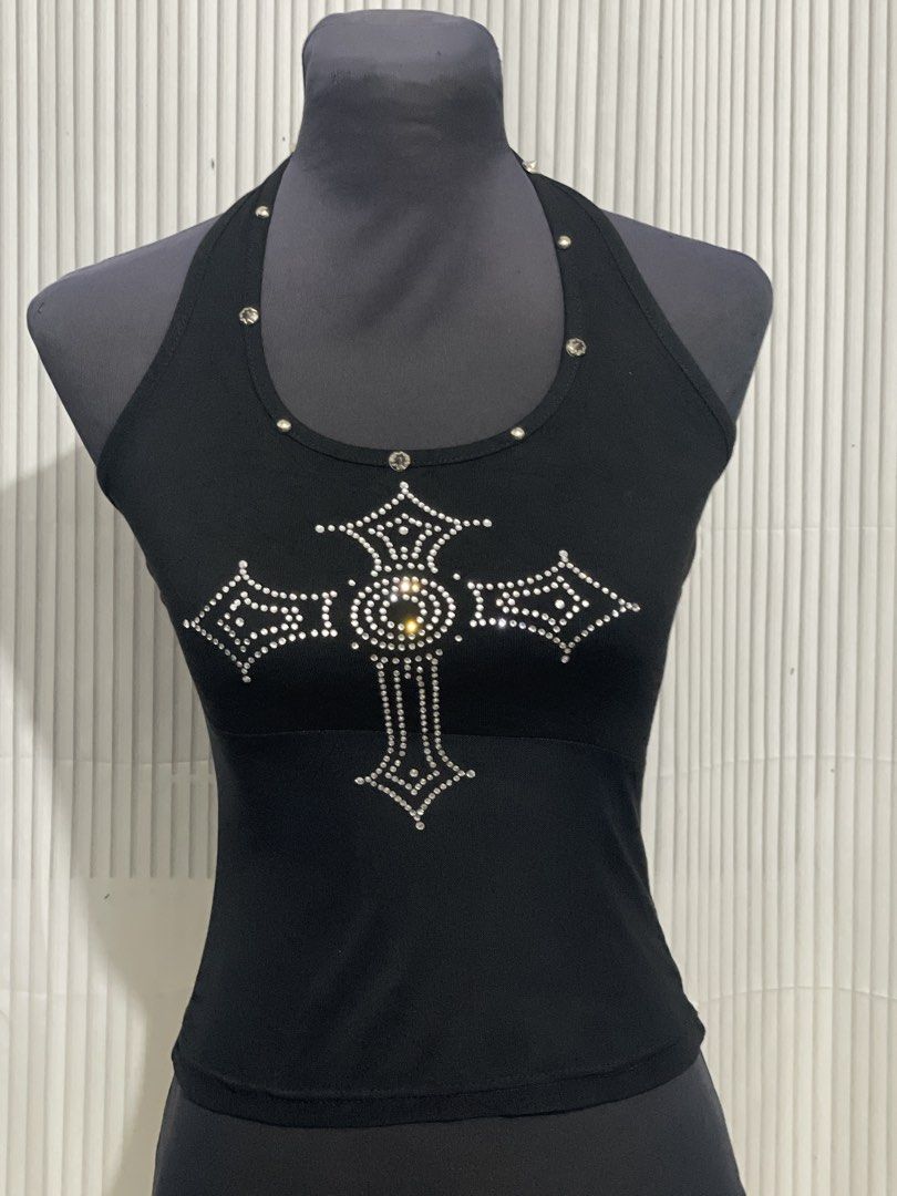 Black Studded Halter Top (Category: Others Tops) located in Tuguegarao City. Submitted by ziggerryy (Listing ID 1467782906, Image 3). Description: No flaws. No holes. Lower part of the tip is sheer. No brand. No tags Fits Xs-S ‼️LAST PRICE POSTED‼️.