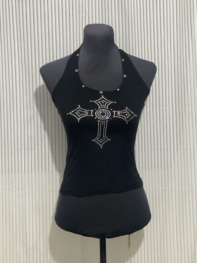 Black Studded Halter Top (Category: Others Tops) located in Tuguegarao City. Submitted by ziggerryy (Listing ID 1467782906, Image 1). Description: No flaws. No holes. Lower part of the tip is sheer. No brand. No tags Fits Xs-S ‼️LAST PRICE POSTED‼️.