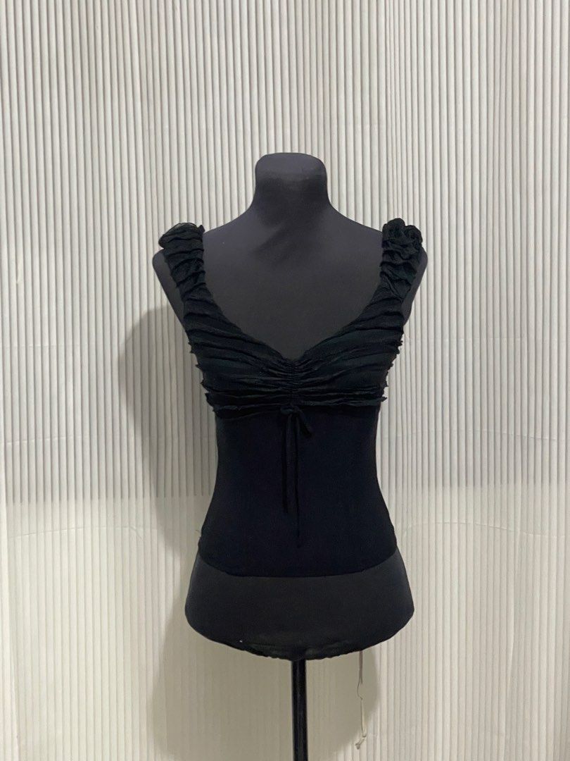 Kimchi Blue Black Sheer Top (Category: Sleeveless) located in Tuguegarao City. Submitted by ziggerryy (Listing ID 1467783436, Image 3). Description: No flaws. No holes. Fits XS-S Lower part of the top is sheer ‼️LAST PRICE POSTED‼️.