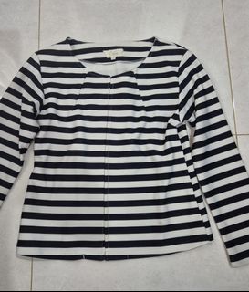 (Kategori: ) berada di . Dikirim oleh roseee_preloved (ID iklan 1467616763, Gambar 1). Deskripsi: .