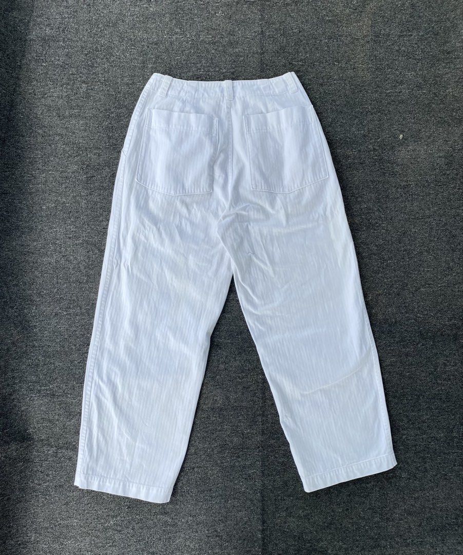 Blue Blue Japan Pleated Herringbone Trousers (Category: Trousers) located in Zamboanga. Submitted by ak.hunt (Listing ID 1467744100, Image 2). Description: Size 1 Measurements Waist 29 Length 38 Rise 12 Thigh 13 Leg Opening 9 Condition: vg Issue yellowing not too visible Price: 1600 Pm.