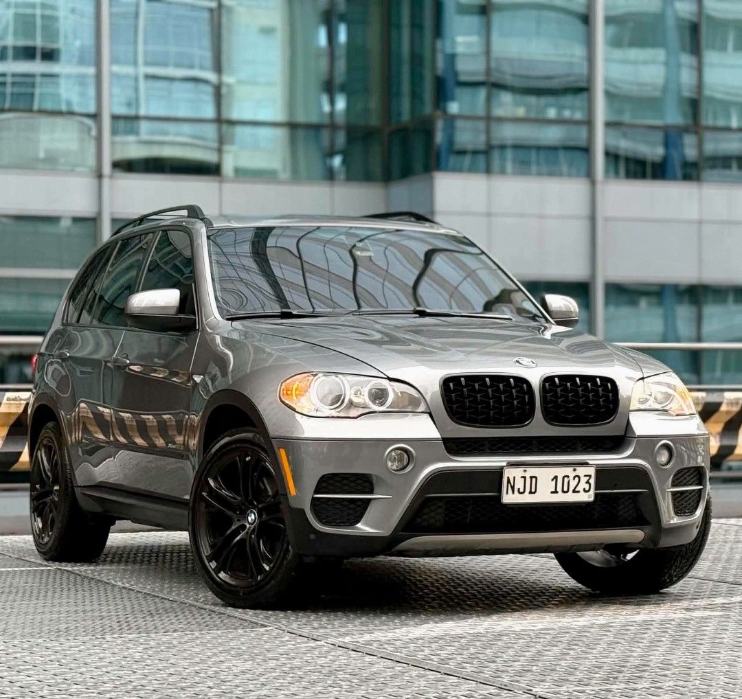 BMW X5 xDrive 3.0 Automatic Gas Auto (Category: Used Cars) located in Makati City. Submitted by allcarsbyjanraydejesus (Listing ID 1467656989, Image 3). Description: 2012 BMW X5 xDrive 3.0 Automatic Gas Php 788,000 Only‼️ ☎️0935 600 3692 JAN RAY DE JESUS 🔰SCREENSHOT THIS POST OR LOOK JAN RAY DE JESUS TO GET YOUR SPECIAL DISCOUNT🔰 Open for Cash, Financing & Trade-in Computation: ✅️ 353K ALL IN 3 yrs : 19,824 2 yrs : 27,438 Rare 48K Mileage Only 