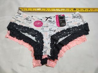 (Category: ) located in . Submitted by starlove68 (Listing ID 1467773005, Image 1). Description: .