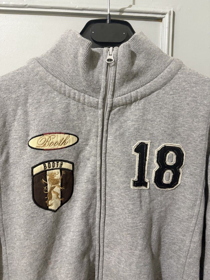 Booth Grey Full Zip Jacket (Category: Coats, Jackets and Outerwear) located in Quezon City. Submitted by jindori._. (Listing ID 1467749579, Image 3). Description: Dimensions (Widthxlength): 22.5 x28 Color Rate: 10/10 Need Wash Color may vary due to lighting Ship out every weekends.