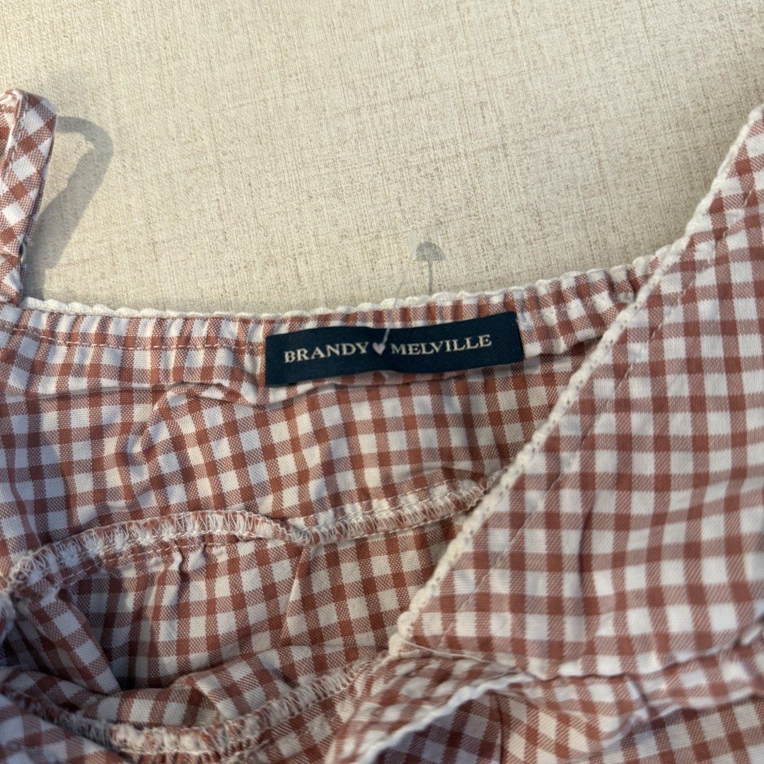 Brandy Melville Red Gingham Tank Top (Category: Sleeveless) located in Mandaluyong City. Submitted by girlivealwaysbeen (Listing ID 1467674927, Image 3). Description: .
