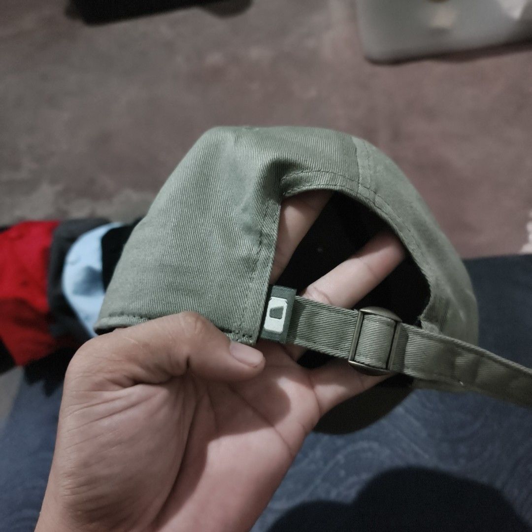 Brist Mfg Cap 🧢 (Category: Caps & Hats) located in Daraga. Submitted by safe_juswaha (Listing ID 1467613121, Image 3). Description: 280 only + sf shipped via j&t unli vouch Po.