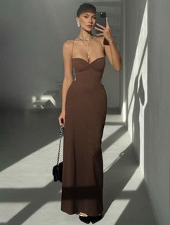 (Category: ) located in . Submitted by nic.wardrobe (Listing ID 1467641165, Image 1). Description: .
