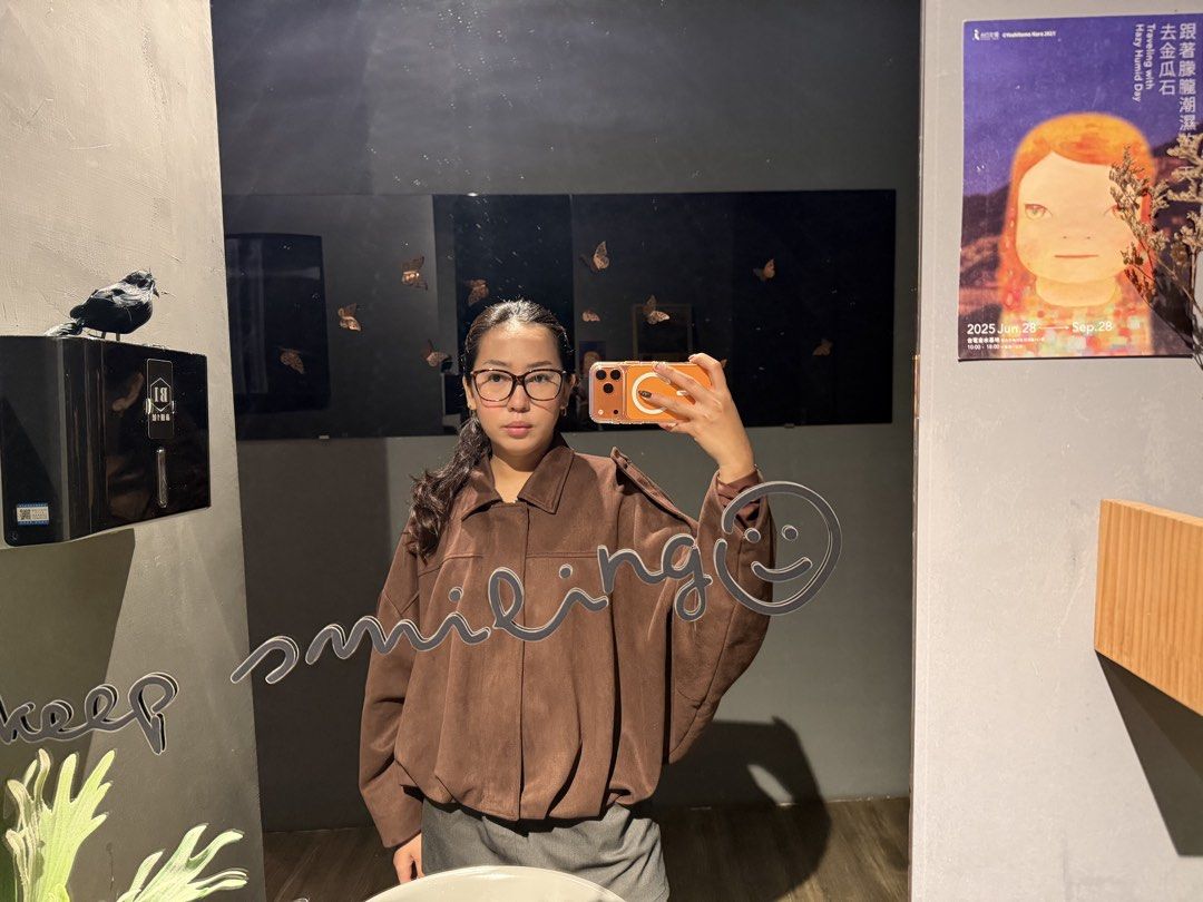 Brown Suede Oversized Bomber Jacket (Category: Coats, Jackets and Outerwear) located in Pasig City. Submitted by settey (Listing ID 1467655729, Image 2). Description: Brown suede-look jacket with a classic collar and relaxed batwing sleeves. Features a zip front and elasticated hem. Rich brown shade that goes with everything. Easy layering piece for cooler weather. Worn once or twice, basically brand new..