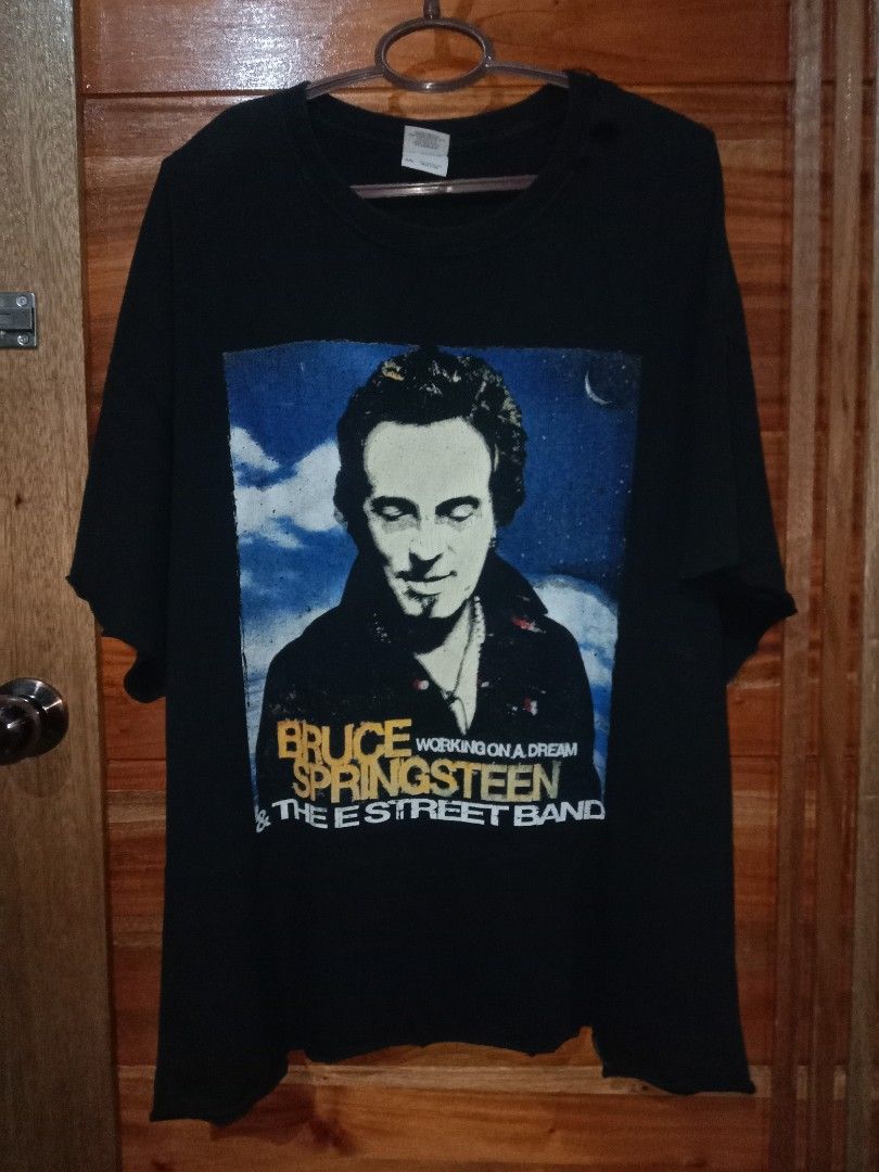 bruce sprinsteen (Category: Tshirts & Polo Shirts ) located in Dumaguete. Submitted by pete_villalon (Listing ID 1467613327, Image 1). Description: 25/30.