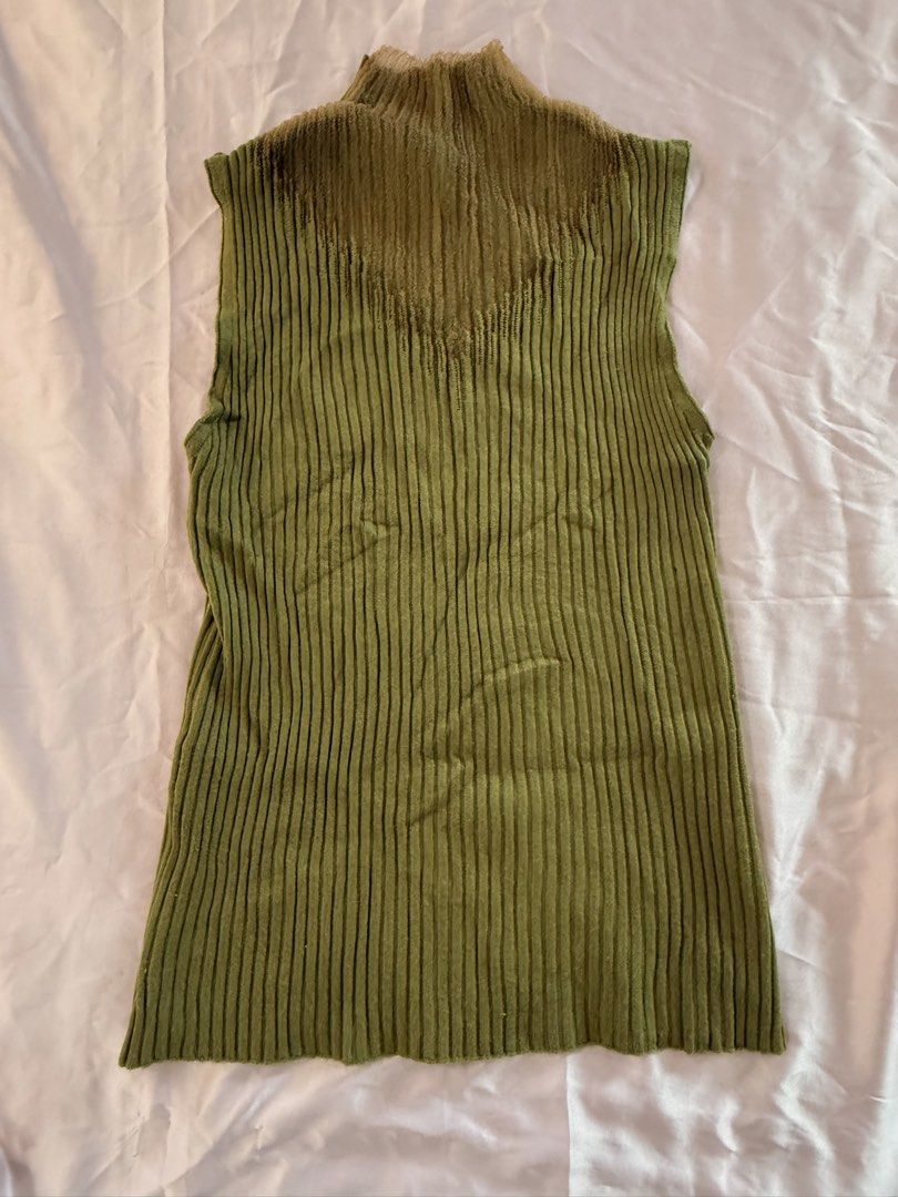 bundle of 6 tops for 300 (Category: Blouses) located in Manila. Submitted by xxaaelir (Listing ID 1467758223, Image 3). Description: XS-M 📍Bacoor Cavite.