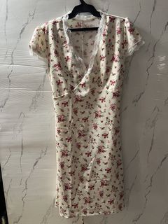 (Category: ) located in . Submitted by jomaihpreloved (Listing ID 1467630976, Image 1). Description: .