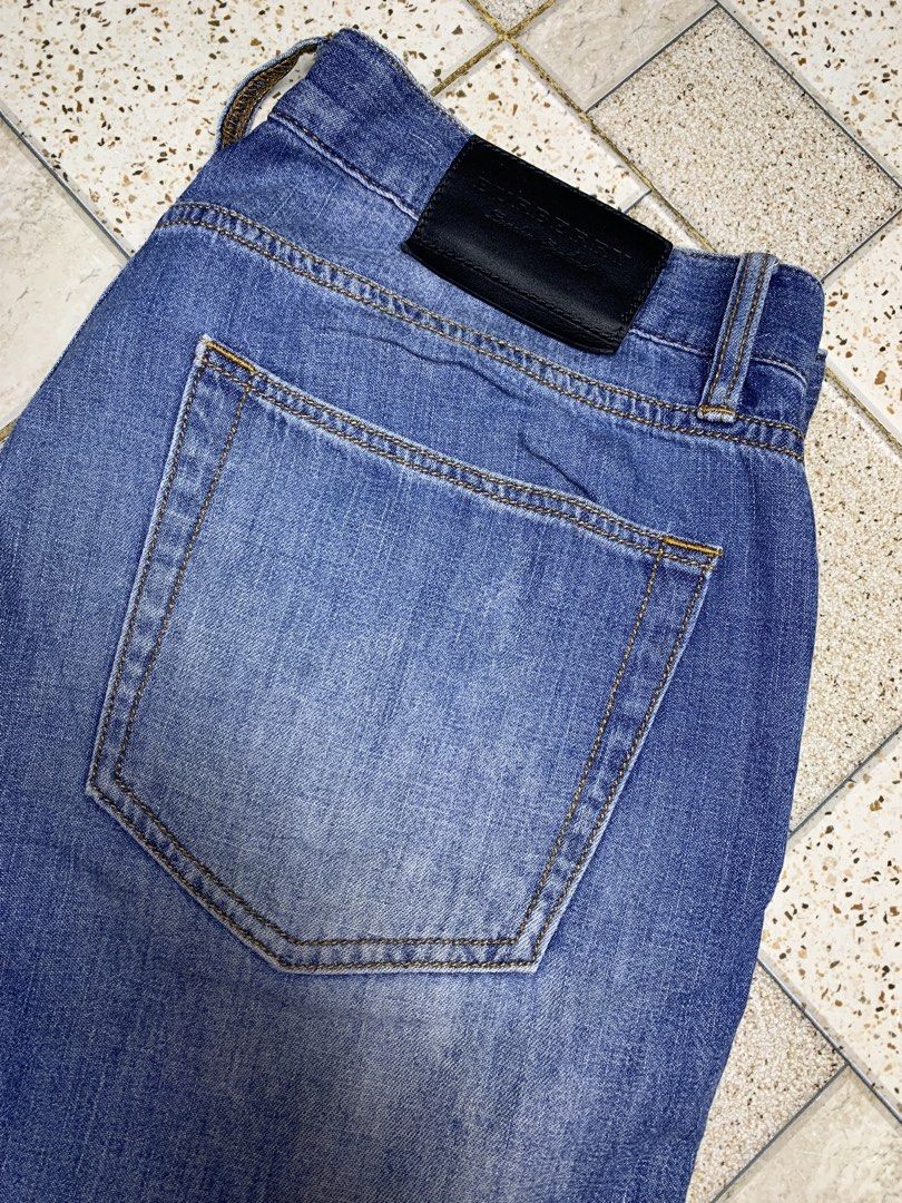 Burberry Denim Jeans (Category: Jeans) located in Bacolod City. Submitted by ocean_us (Listing ID 1467752667, Image 3). Description: Burberry Denim Jeans ____________________________ Leather Patch Details: ▪️Size 31 x 32 ▪️Dimes 31 x 40 ▪️Hem 5.5 ▪️Need wash ▪️FREE SHIPPING FEE Pm, Thanks ✅We ship Nationwide via Jnt Express ✅We do video call for assurance 📍Bacolod City Negros Occidental.