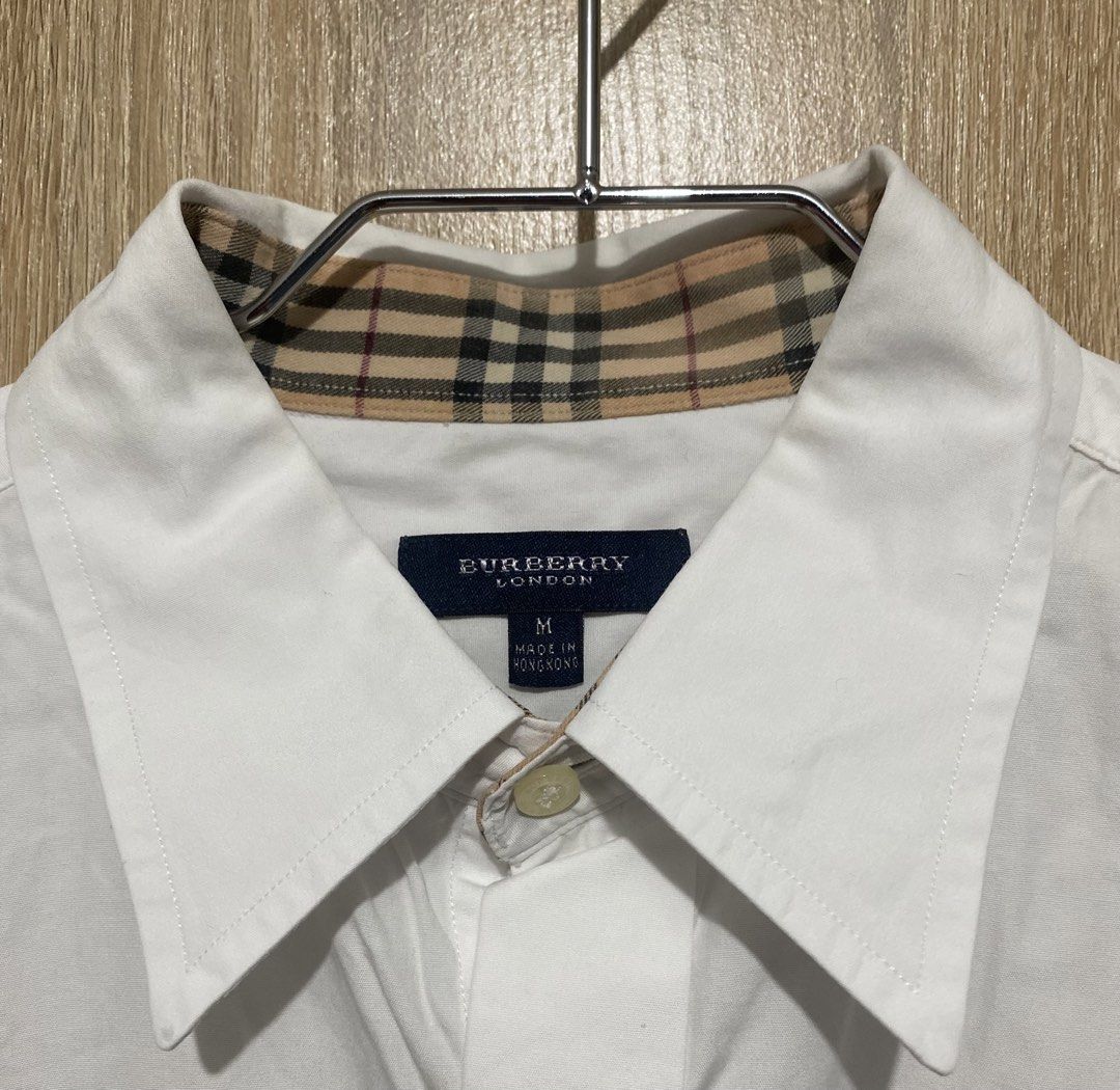 Burberry Men’s Polo (Category: Formal Shirts) located in Mandaluyong City. Submitted by aiztyle (Listing ID 1467709914, Image 2). Description: Burberry Men’s longsleeves polo Medium on tag Measurement: Chest 21” Length 28” Super SALE Php500.00 only.