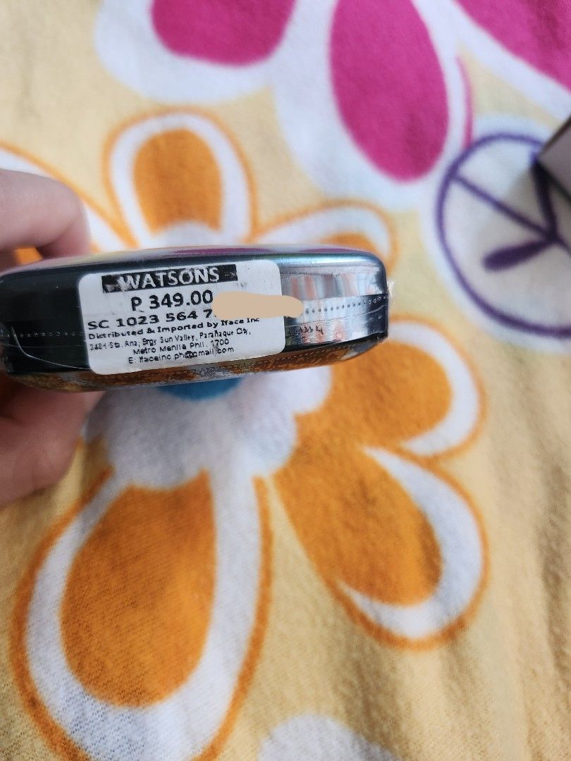 BYS Compact Powder Medium 0.28 oz / 8g (Category: Makeup) located in Quezon City. Submitted by cloud_o (Listing ID 1467642997, Image 3). Description: - Brand: BYS - Item: Compact Powder - Shade: Medium - Net Weight: 0.28 oz / 8g - Condition: Brand new, unopened, and sealed with original plastic wrapping - Source: Purchased from Watsons (Original price: ₱349) - RFS: Decluttering - You can offer a reasonable price and I'll check it..