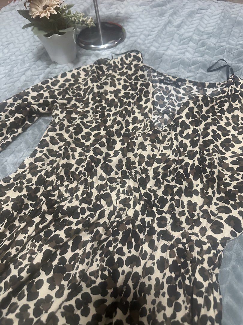 Calliope - Leopard print dress (Category: Dresses) located in Caloocan City. Submitted by fabs_preloved01 (Listing ID 1467769865, Image 2). Description: Calliope Leopard dress - size L - 40” length .