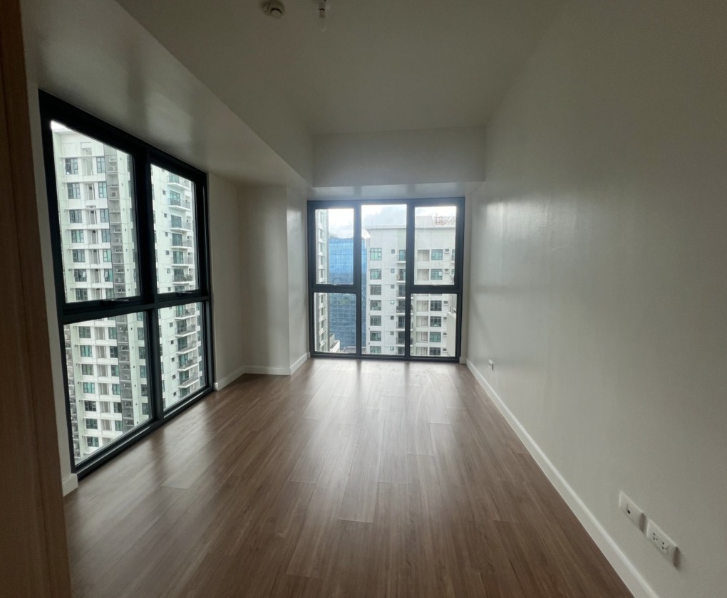 (Category: ) located in . Submitted by zachpe.toprealty (Listing ID 1467668987, Image 1). Description: .