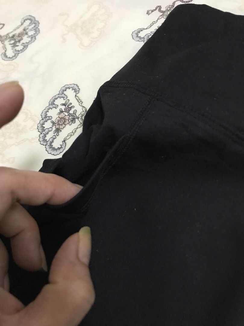 Calvin Klein Cycling Short (Category: Activewear) located in Manila. Submitted by freshlemon58885 (Listing ID 1467736828, Image 3). Description: Can pass as Brand New Medium Vietnam .