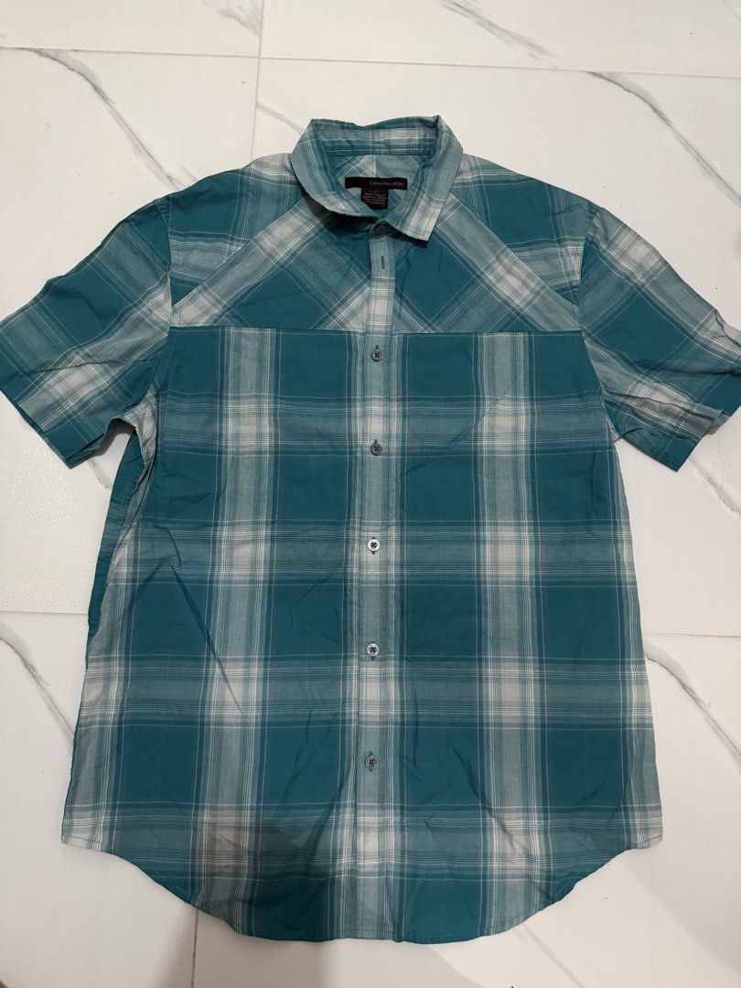 Calvin Klein Polo (Category: Tshirts & Polo Shirts ) located in Las Pinas. Submitted by gmonteros (Listing ID 1467713171, Image 1). Description: .