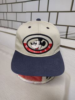 (Category: ) located in . Submitted by ek_thriftstore90 (Listing ID 1467816343, Image 1). Description: .